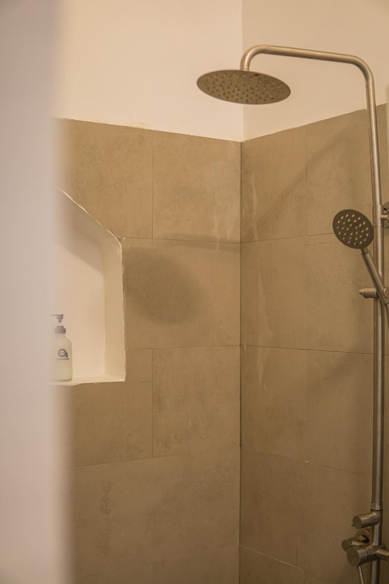 Oxygen Paje Hotel Екстериор снимка